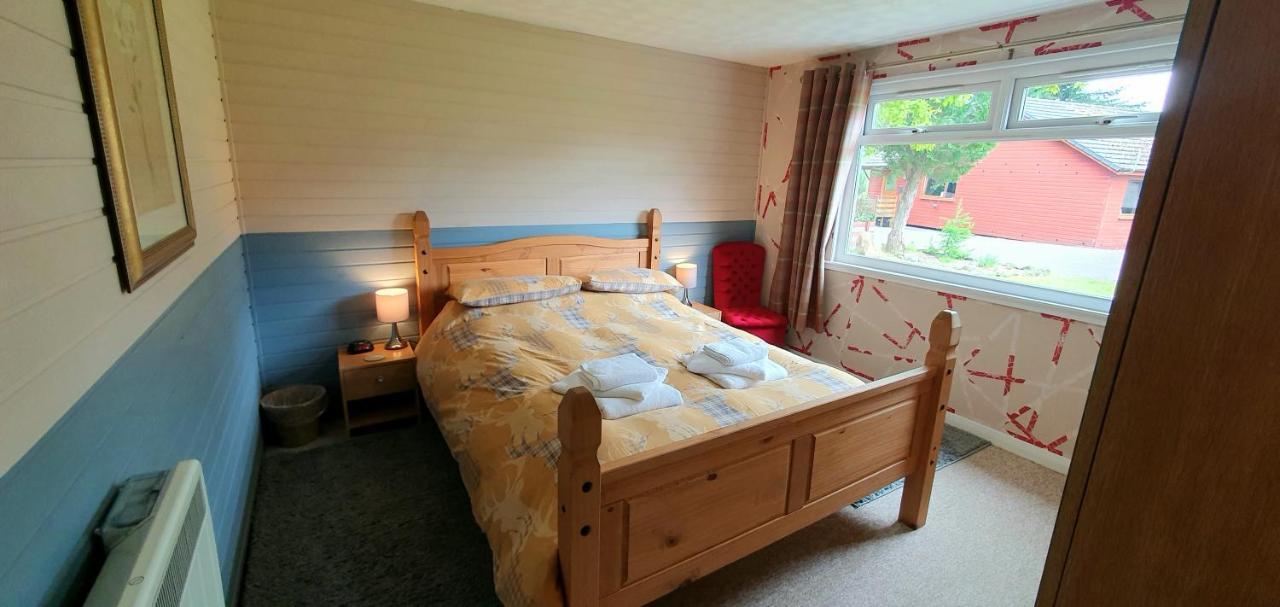 Torcroft Lodges ดรัมนาดรอคิท ภายนอก รูปภาพ