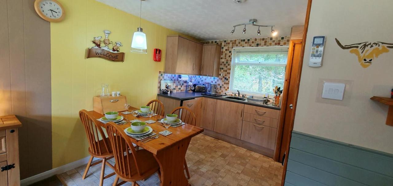 Torcroft Lodges ดรัมนาดรอคิท ภายนอก รูปภาพ