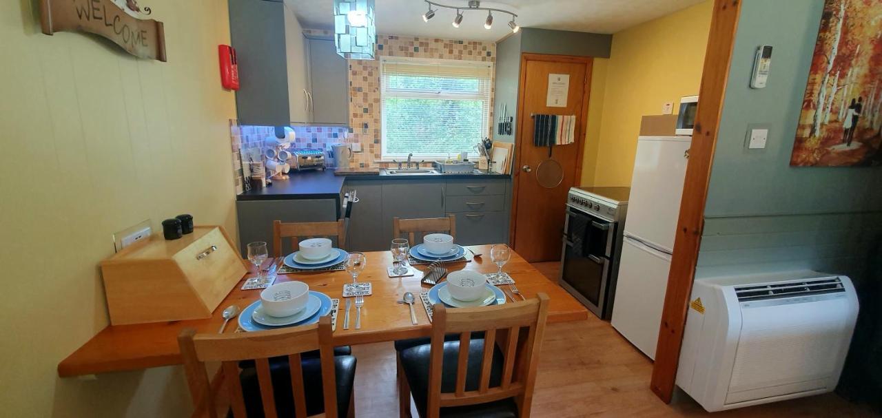Torcroft Lodges ดรัมนาดรอคิท ภายนอก รูปภาพ